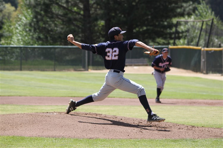 Giants drop game one in Sacramento