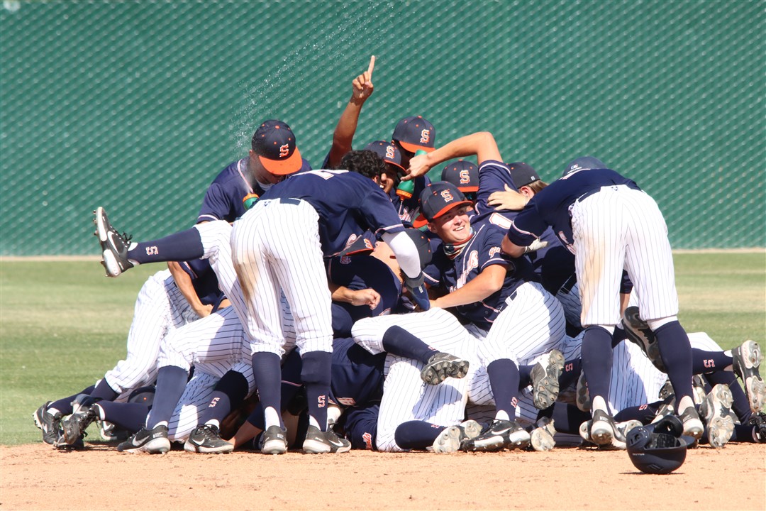 Giants baseball runs away with CVC championship