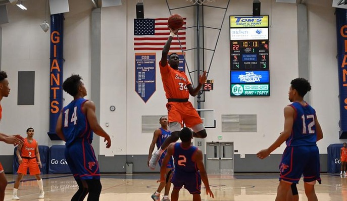 Giants look to get back on track at Merced following loss to FCC