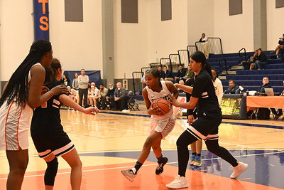 Giants set to host Porterville, West Hills-Lemoore to close regular season