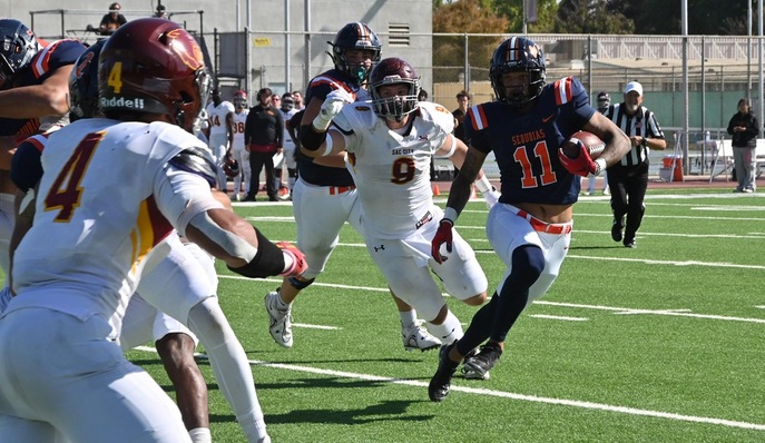 Bowl-eligible Giants set to host Contra Costa in regular season football finale