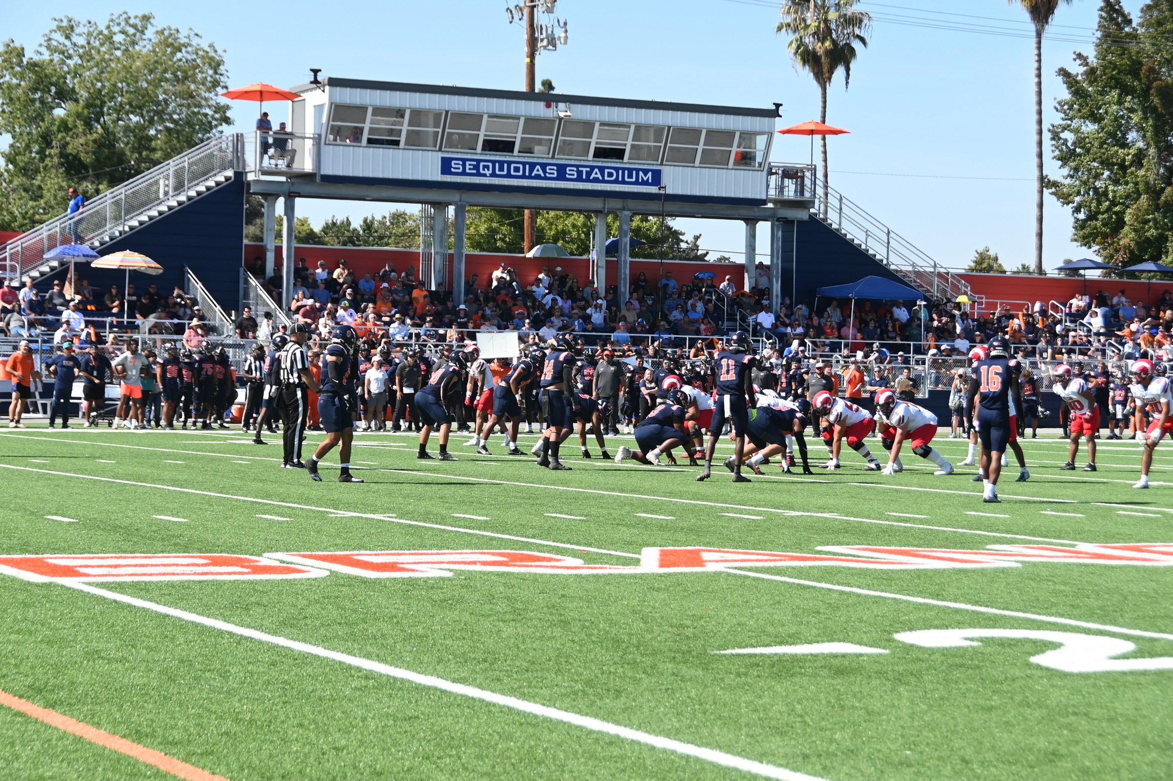 Giants football falls to FCC in Valley Conference opener