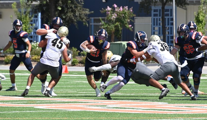 Giants run past Delta for football win