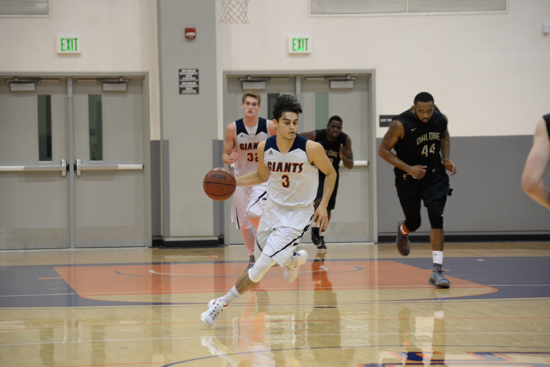 Men's Basketball get their second conference win