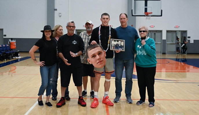 Fatherhood helps Johnson mature into 'complete package' for Elite Eight-bound Giants' men's basketball