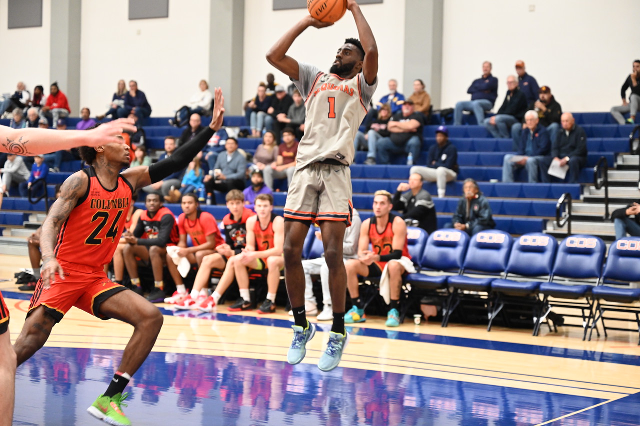 COS Men's Basketball off to a 2-0 start in CVC play.
