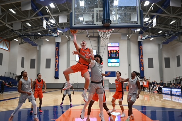 State No. 4 Giants men's basketball bounce back in big way from first loss
