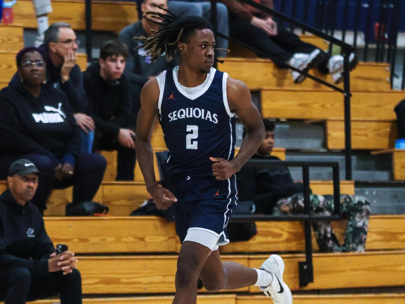 College of the Sequoias' Cameron Kelly (2) in the 70-67 win versus Cosumnes River College on November 15, 2025.