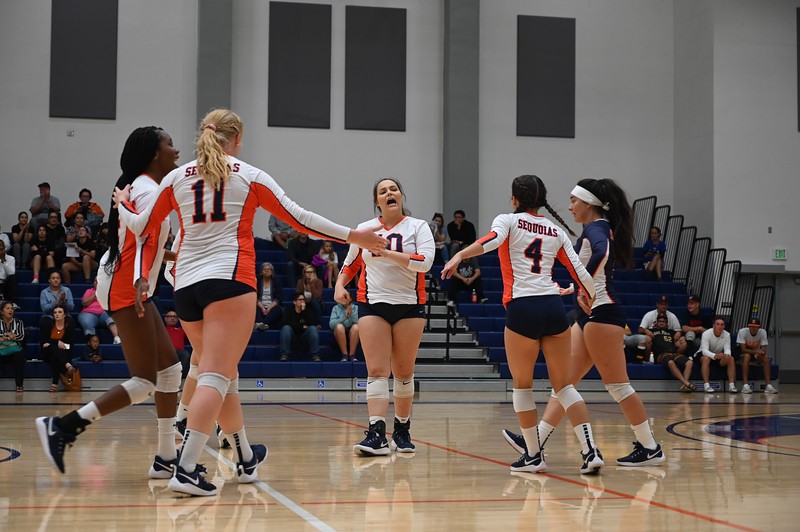 Giants down West Hills-Coalinga