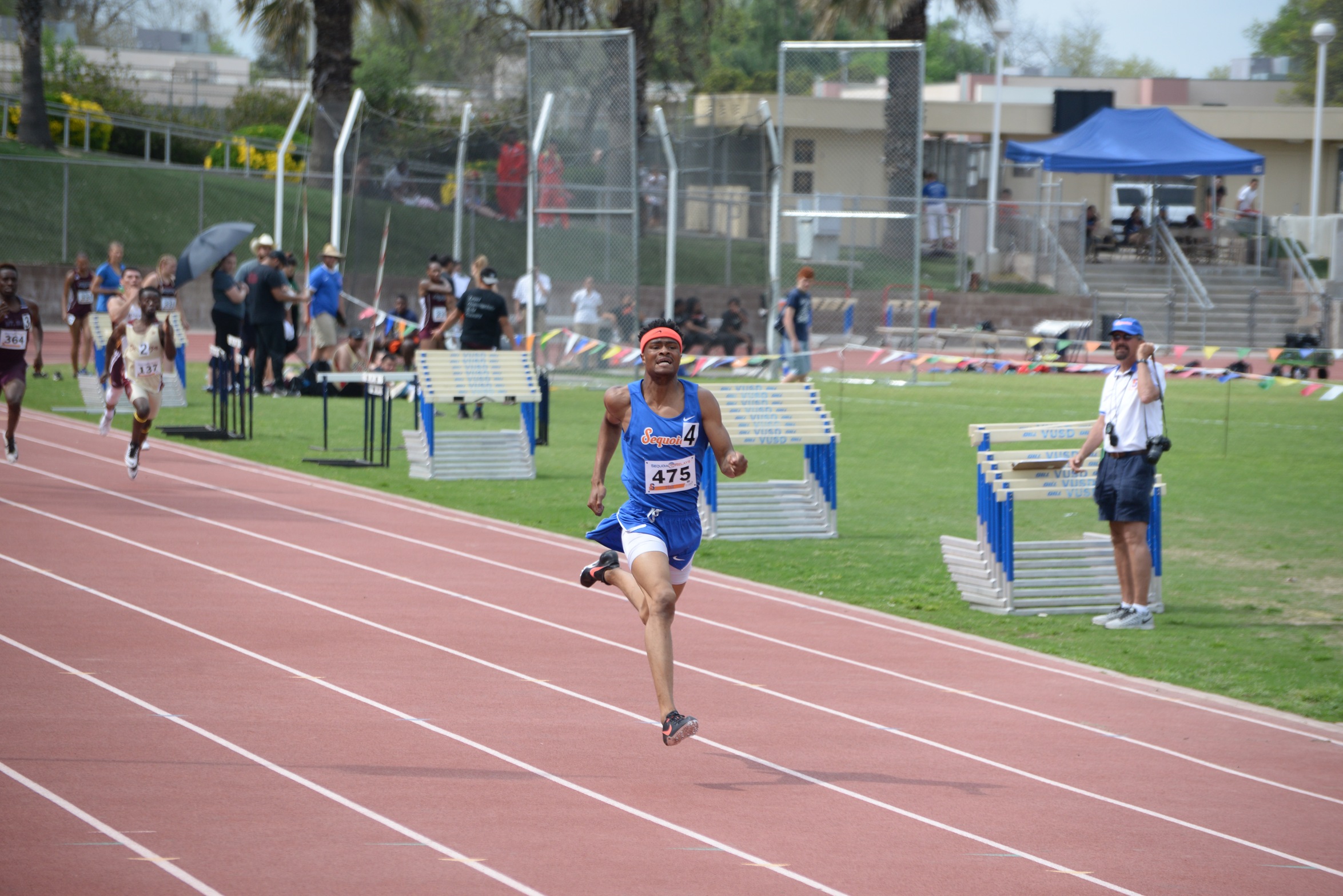 World Lead for Former COS Giant Quincy Hall
