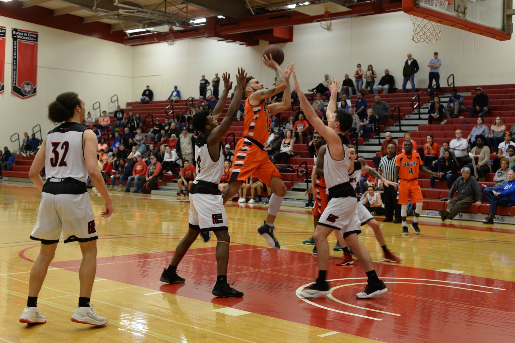 Giants defeat Fresno City in an overtime thriller
