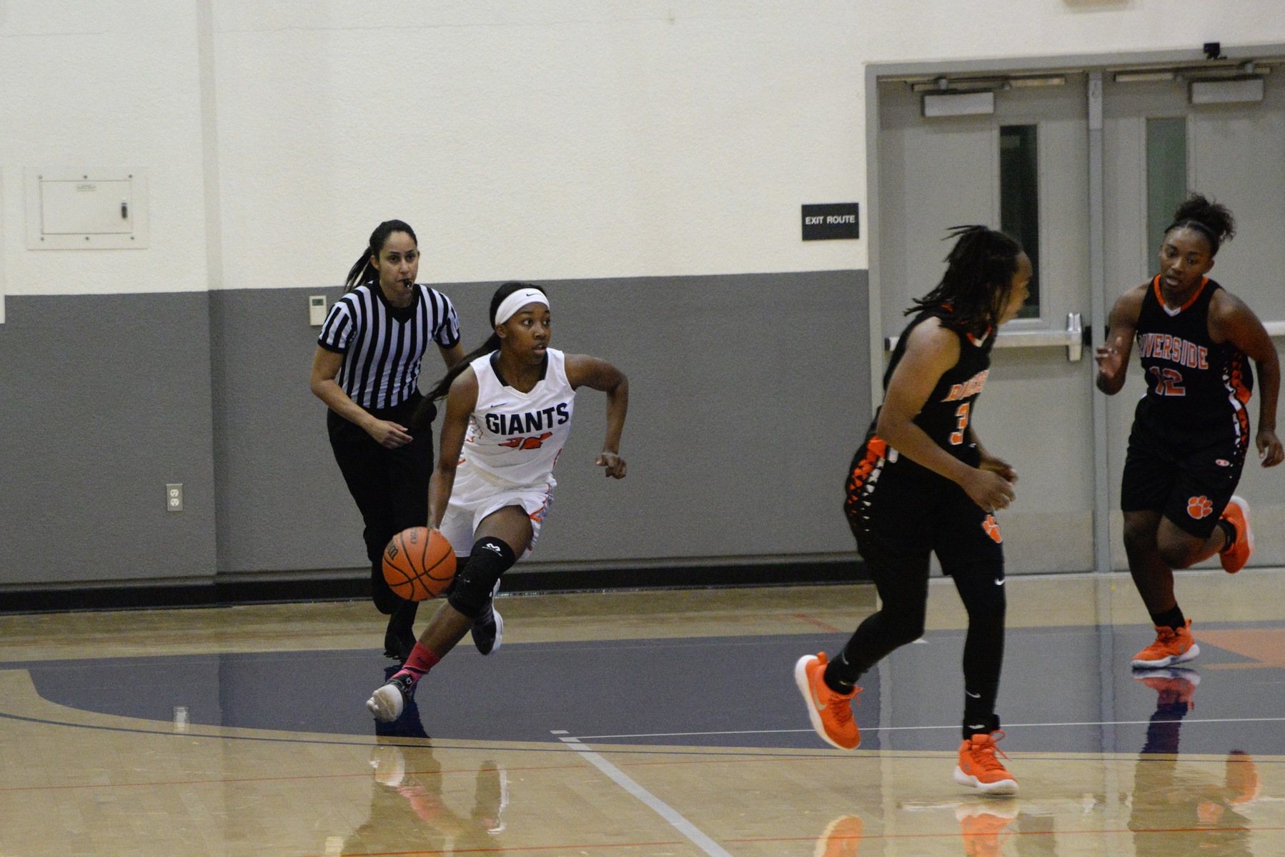 Giants advance to Gilcrest Invitational Final