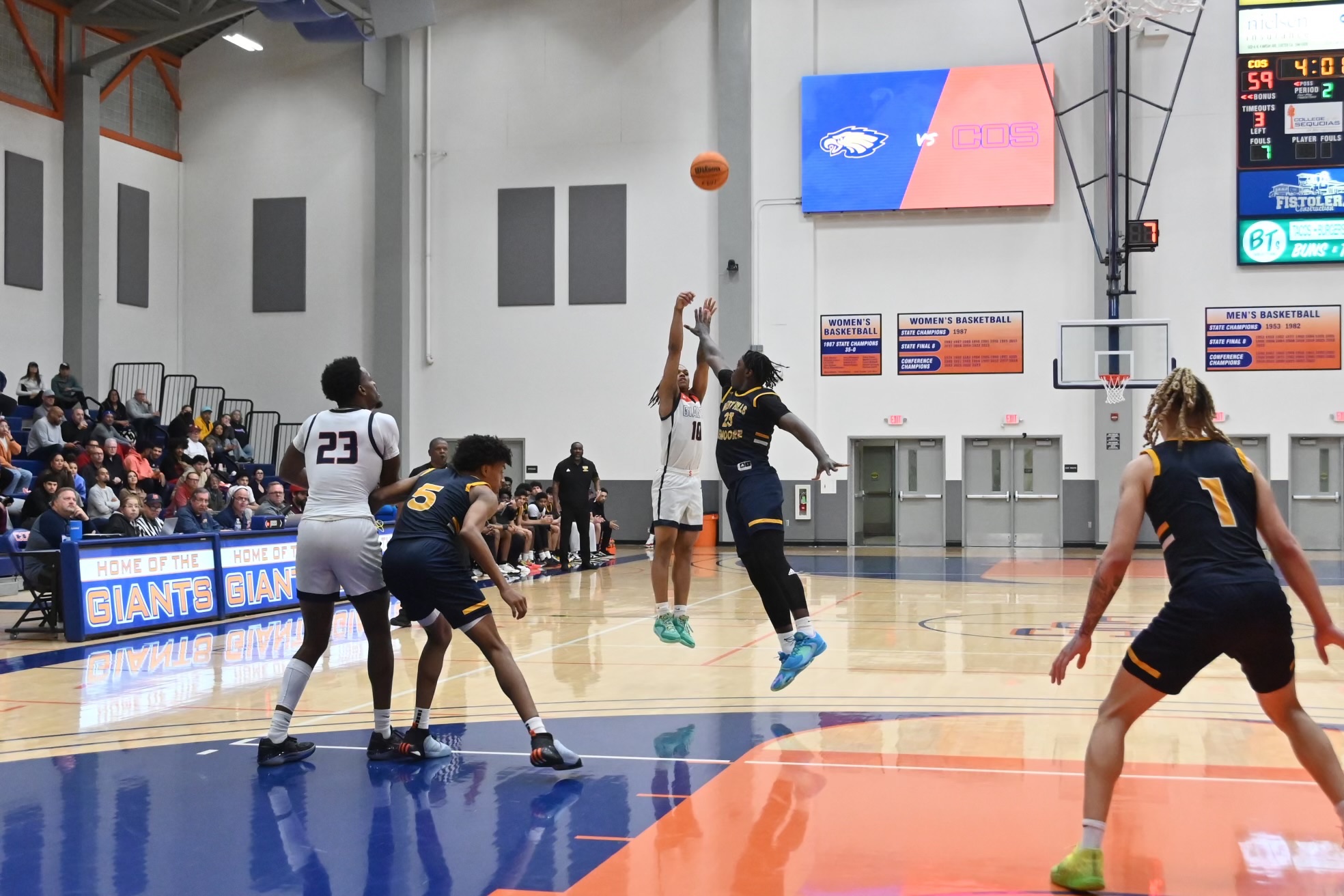 Cuello powers Giants' first CVC men's basketball win