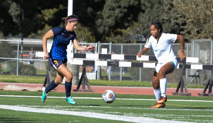 Women's Soccer season ends in defeat