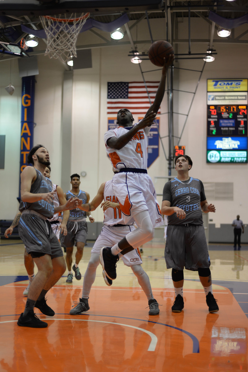 Giants fall to Columbia